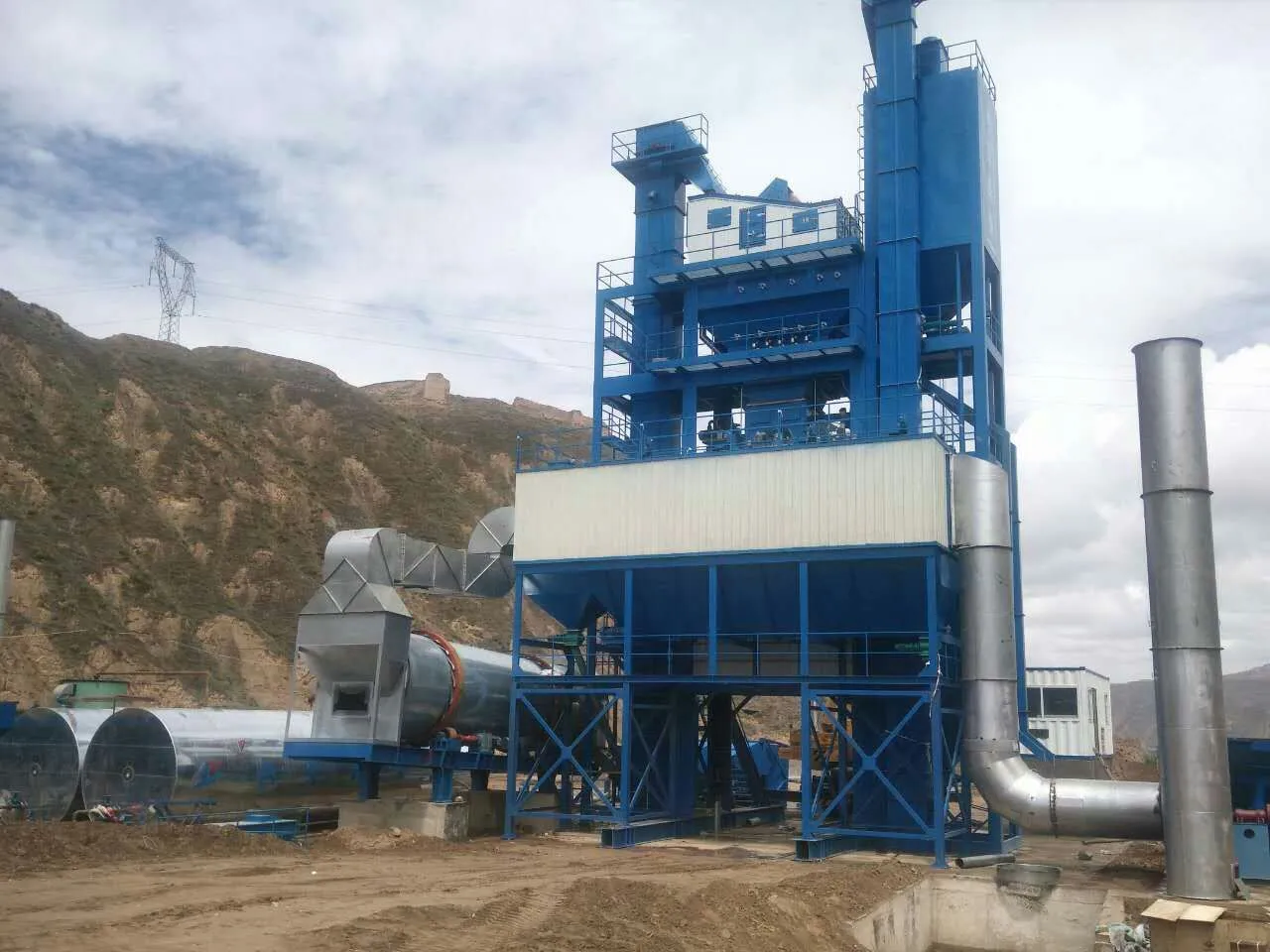 What is the function of asphalt mixing plant?