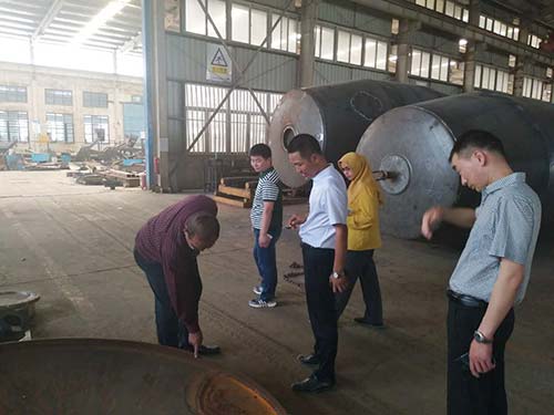 customer visits handa factory for concrete batching plant (2)